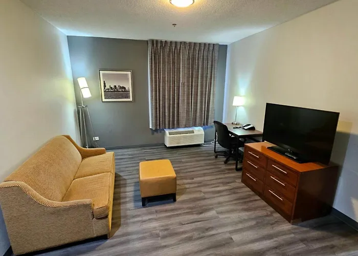 Hotel Baymont By Wyndham Chicago/calumet Calumet City
