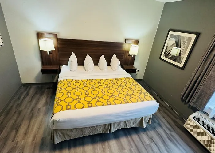 Отель Baymont By Wyndham Chicago/calumet