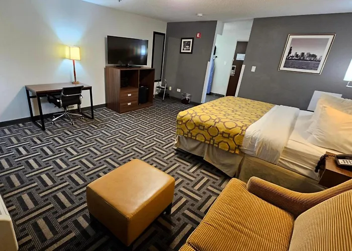Hotel Baymont By Wyndham Chicago/calumet Calumet City
