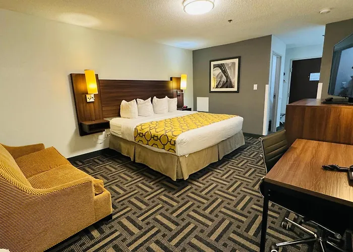 Hotel Baymont By Wyndham Chicago/calumet Calumet City