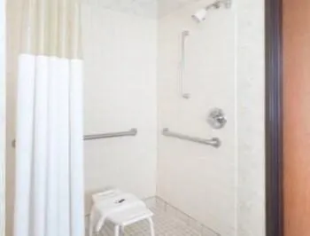Baymont By Wyndham Chicago/calumet 3*