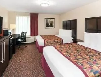 Hotel Baymont By Wyndham Chicago/calumet